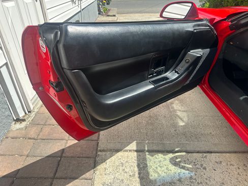 Used 1993 Chevrolet Corvette Coupe image 13