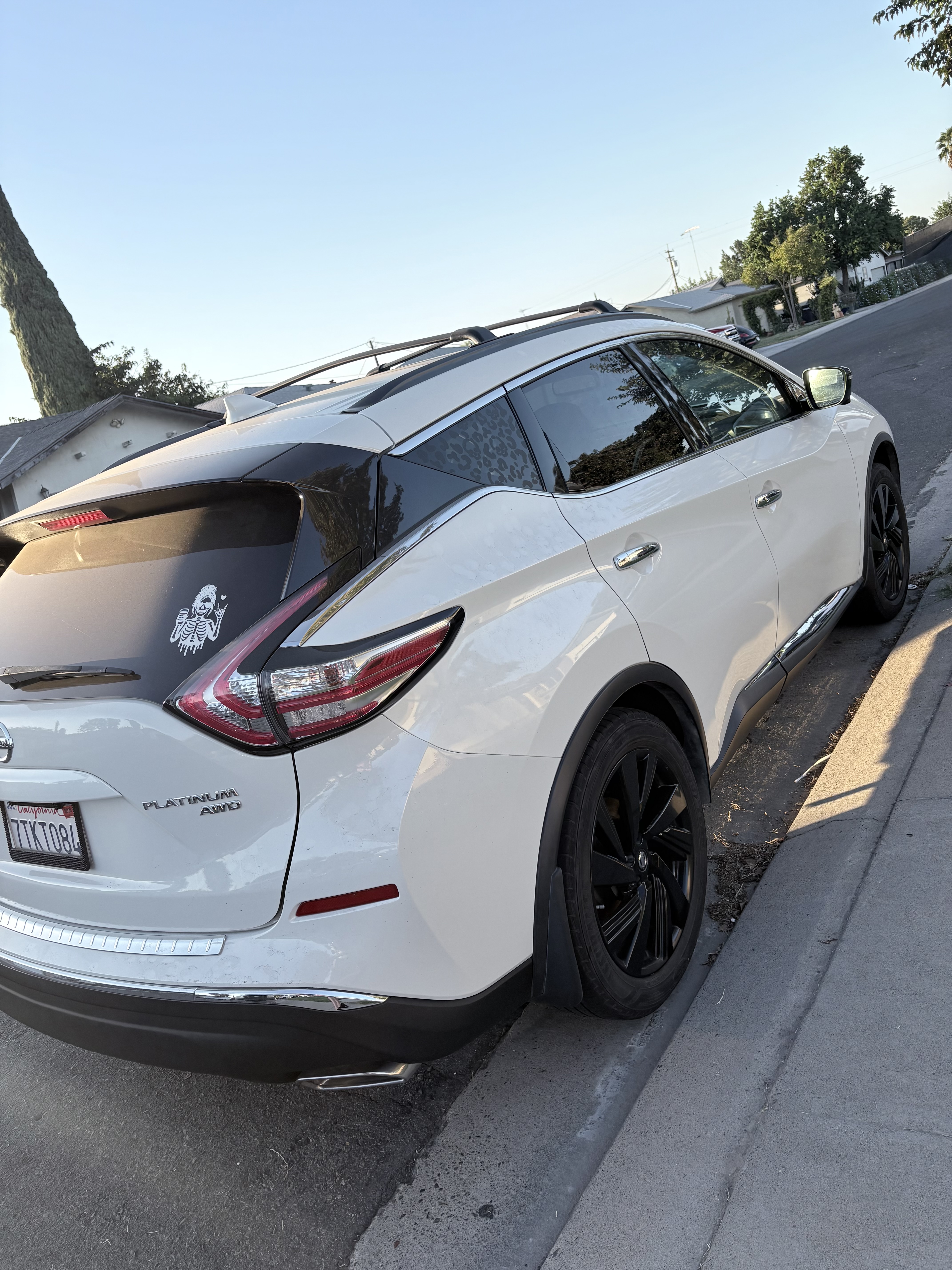 Used 2017 Nissan Murano Platinum w/ Platinum Technology Package AWD/4WD image 4