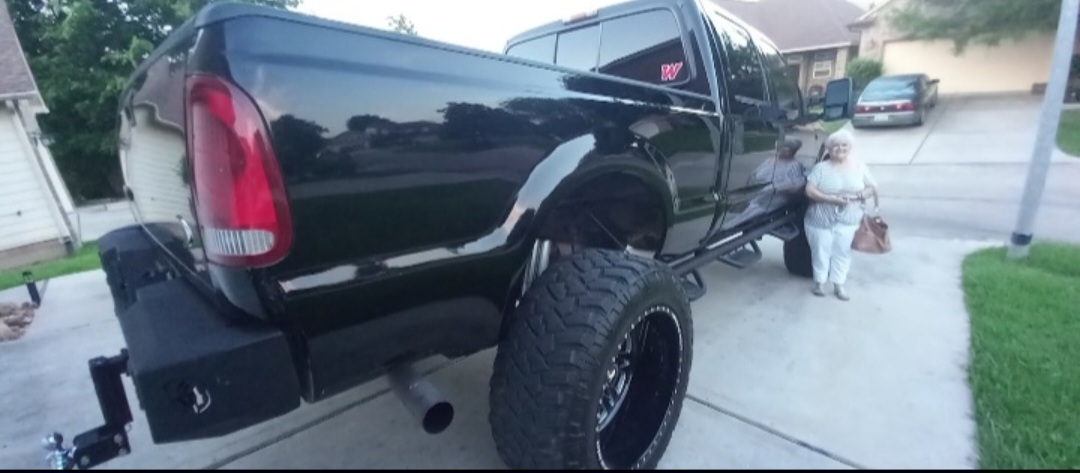 Used 2005 Ford F250 Lariat AWD/4WD image 8