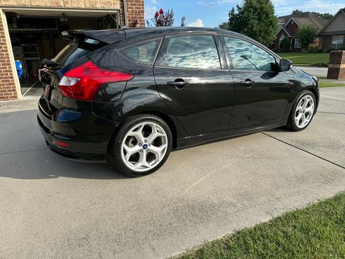 Used 2014 Ford Focus ST w/ Equipment Group 202A FWD image 26