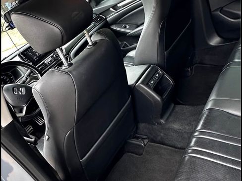 Used 2021 Honda Accord Sport Special Edition image 10
