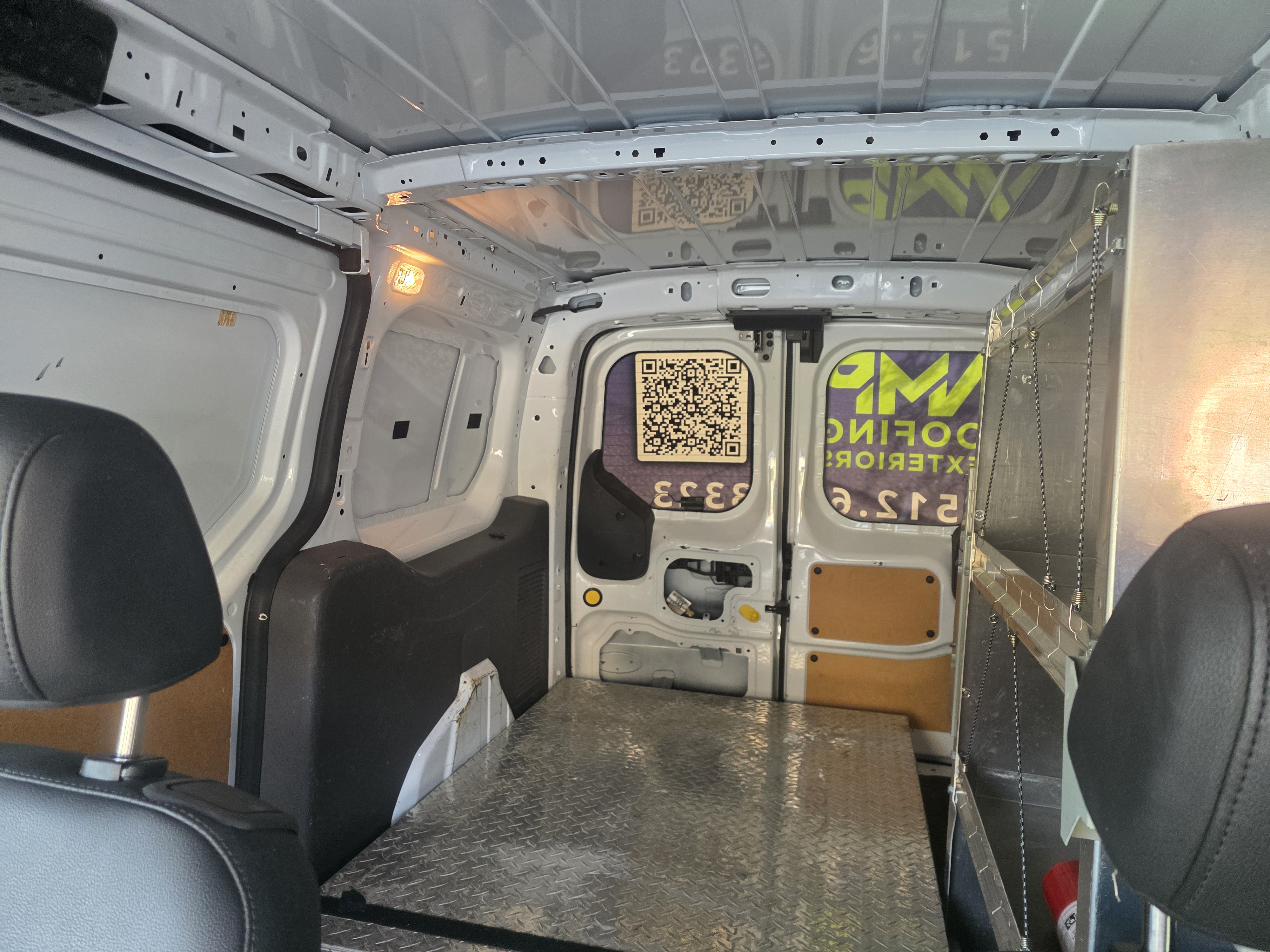 Used 2020 Ford Transit Connect XL FWD image 12