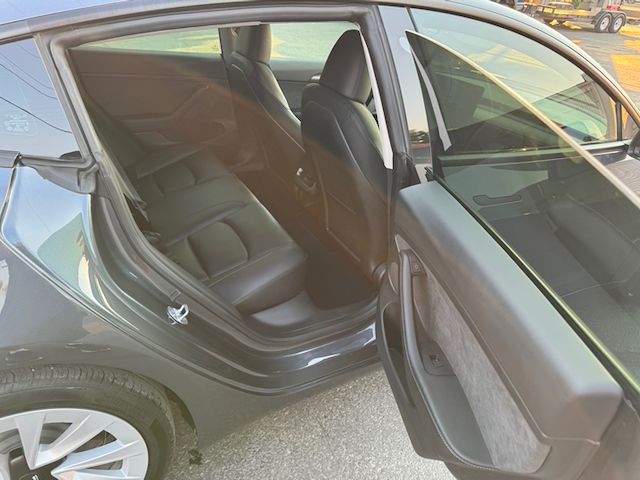 Used 2023 Tesla Model 3 Long Range AWD/4WD image 18