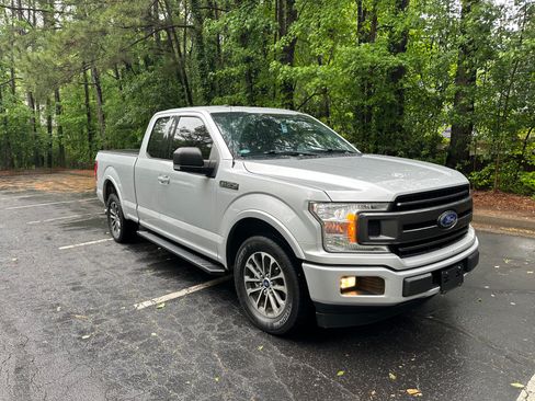 Used 2018 Ford F150 XLT w/ Equipment Group 301A Mid image 2