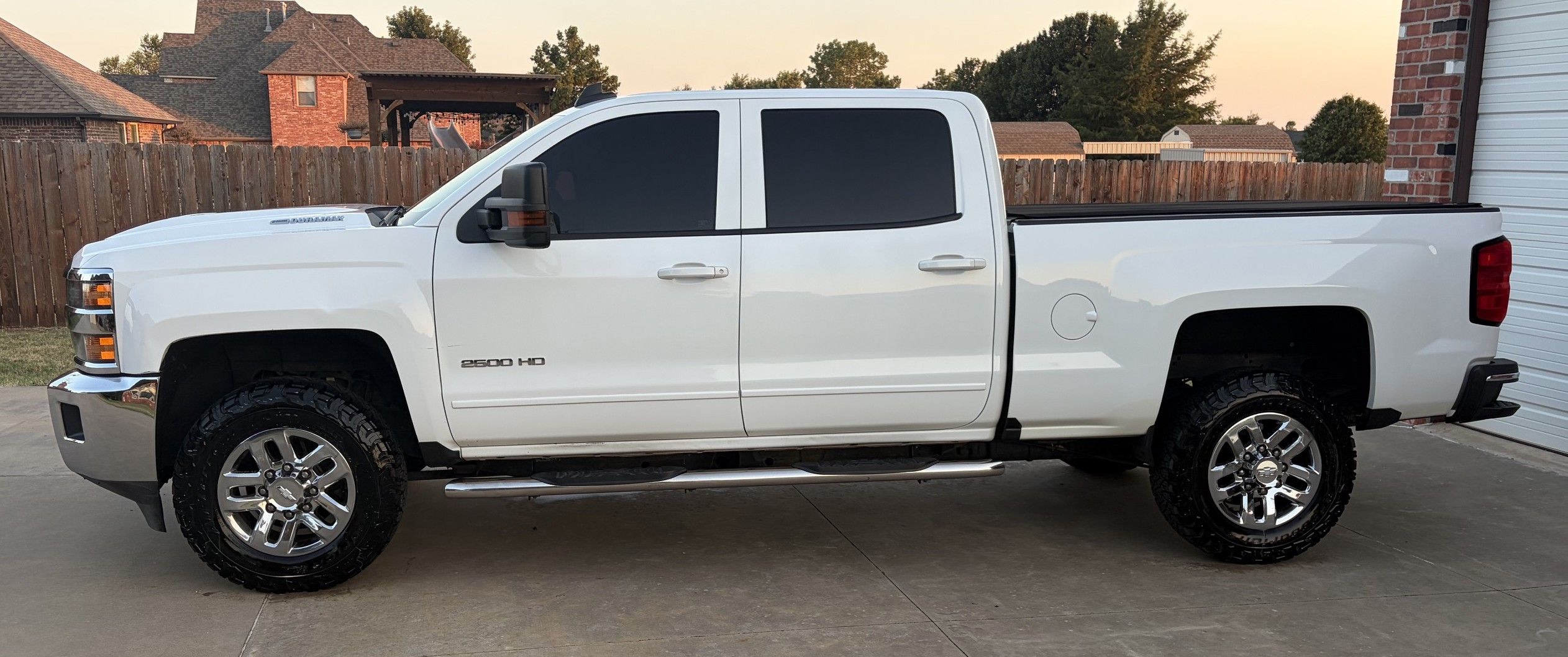 Used 2018 Chevrolet Silverado 2500 LT w/ LT Fleet Convenience Package AWD/4WD image 8