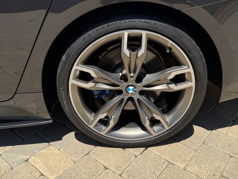 Used 2019 BMW M550i xDrive AWD/4WD image 13