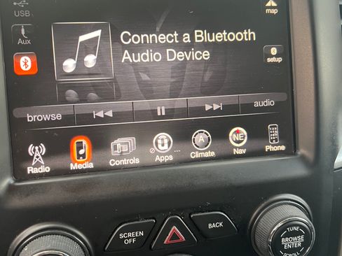 Used 2017 RAM 1500 Big Horn image 10