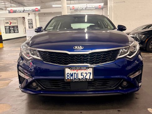 Used 2019 Kia Optima EX w/ EX Premium Package FWD image 2