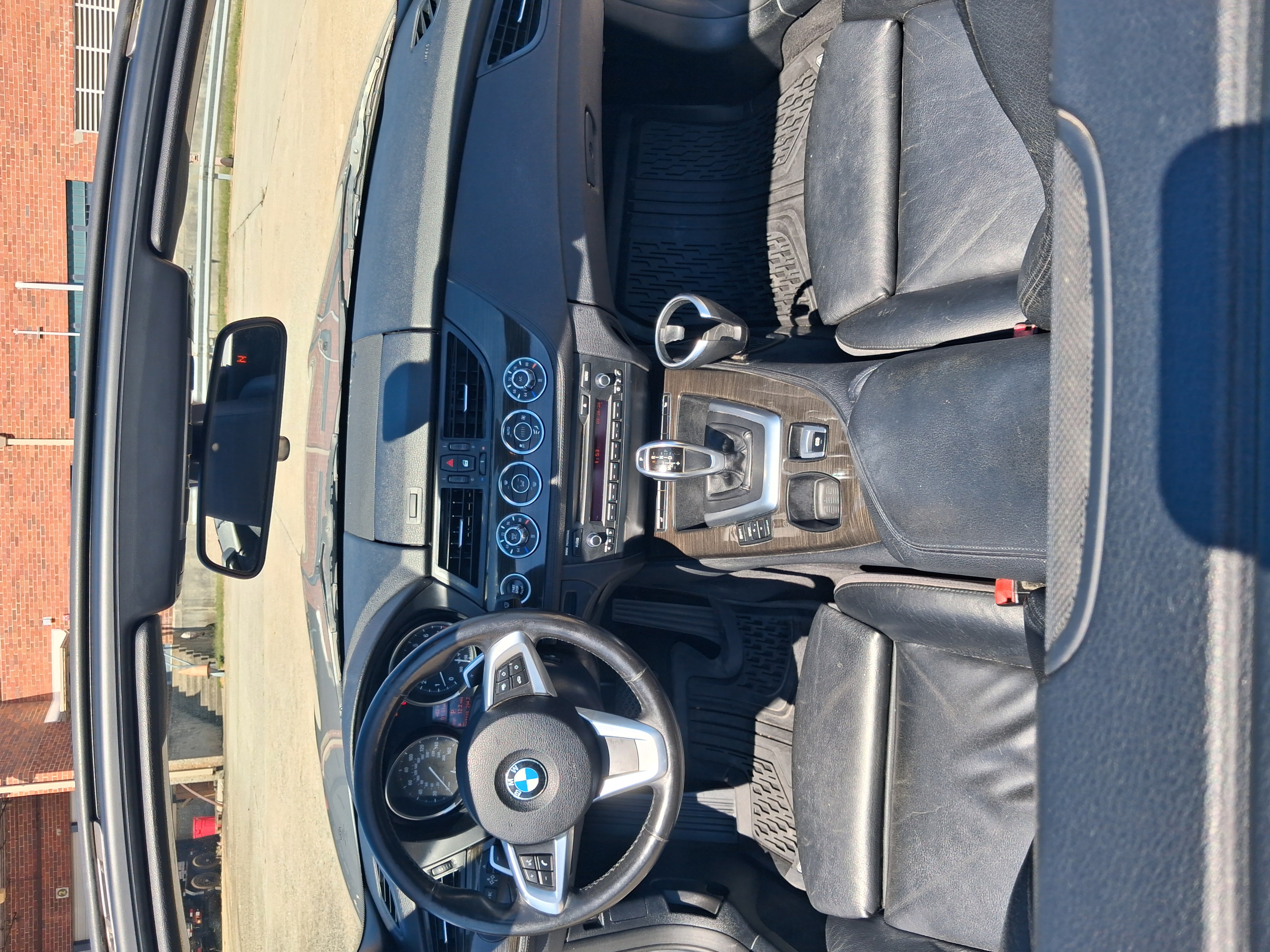 Used 2016 BMW Z4 sDrive35i RWD image 26