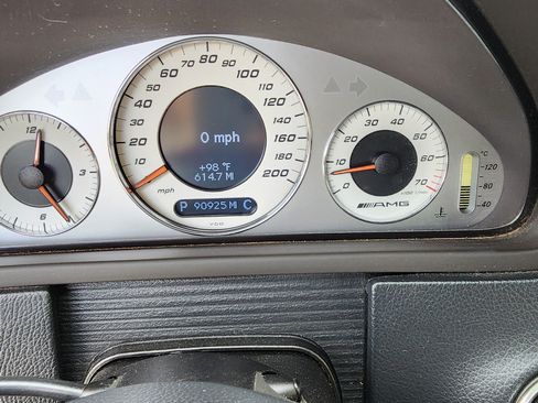 Used 2006 Mercedes-Benz CLK 55 AMG Cabriolet image 12