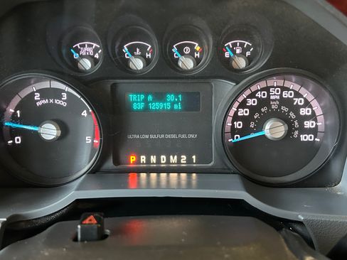 Used 2014 Ford F350 XL w/ Power Equipment Group image 9