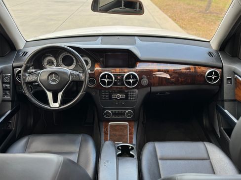 Used 2014 Mercedes-Benz GLK 350 2WD image 10