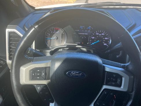 Used 2022 Ford F250 Lariat w/ Lariat Value Package image 11