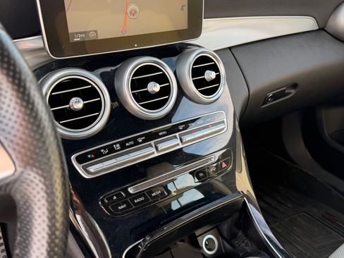 Used 2015 Mercedes-Benz C 400 4MATIC image 16