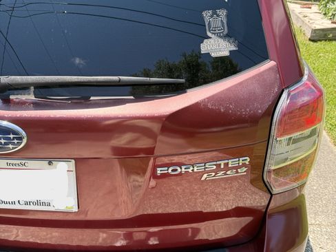 Used 2016 Subaru Forester 2.5i Limited AWD/4WD image 6