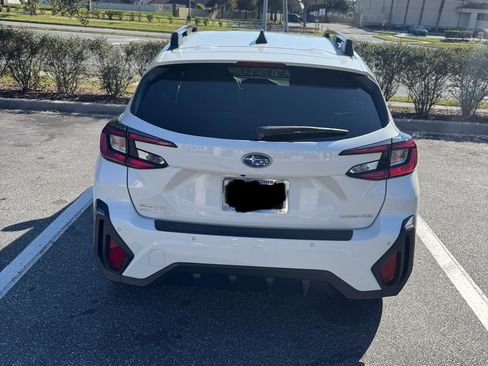 Used 2025 Subaru Crosstrek 2.5i Limited image 12