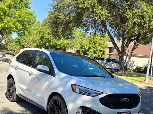 Used 2020 Ford Edge ST w/ Equipment Group 401A image 6
