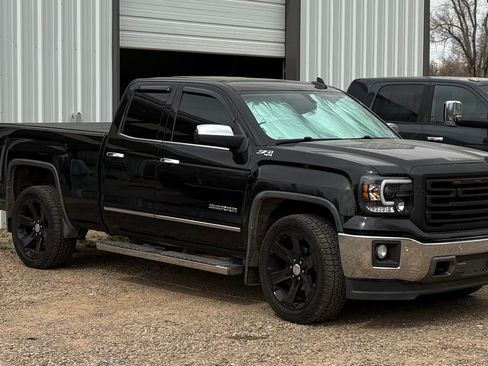 Used 2015 GMC Sierra 1500 SLT w/ SLT Preferred Package AWD/4WD image 6