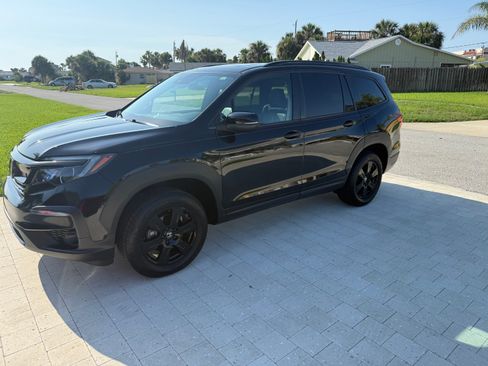 Used 2022 Honda Pilot TrailSport image 6