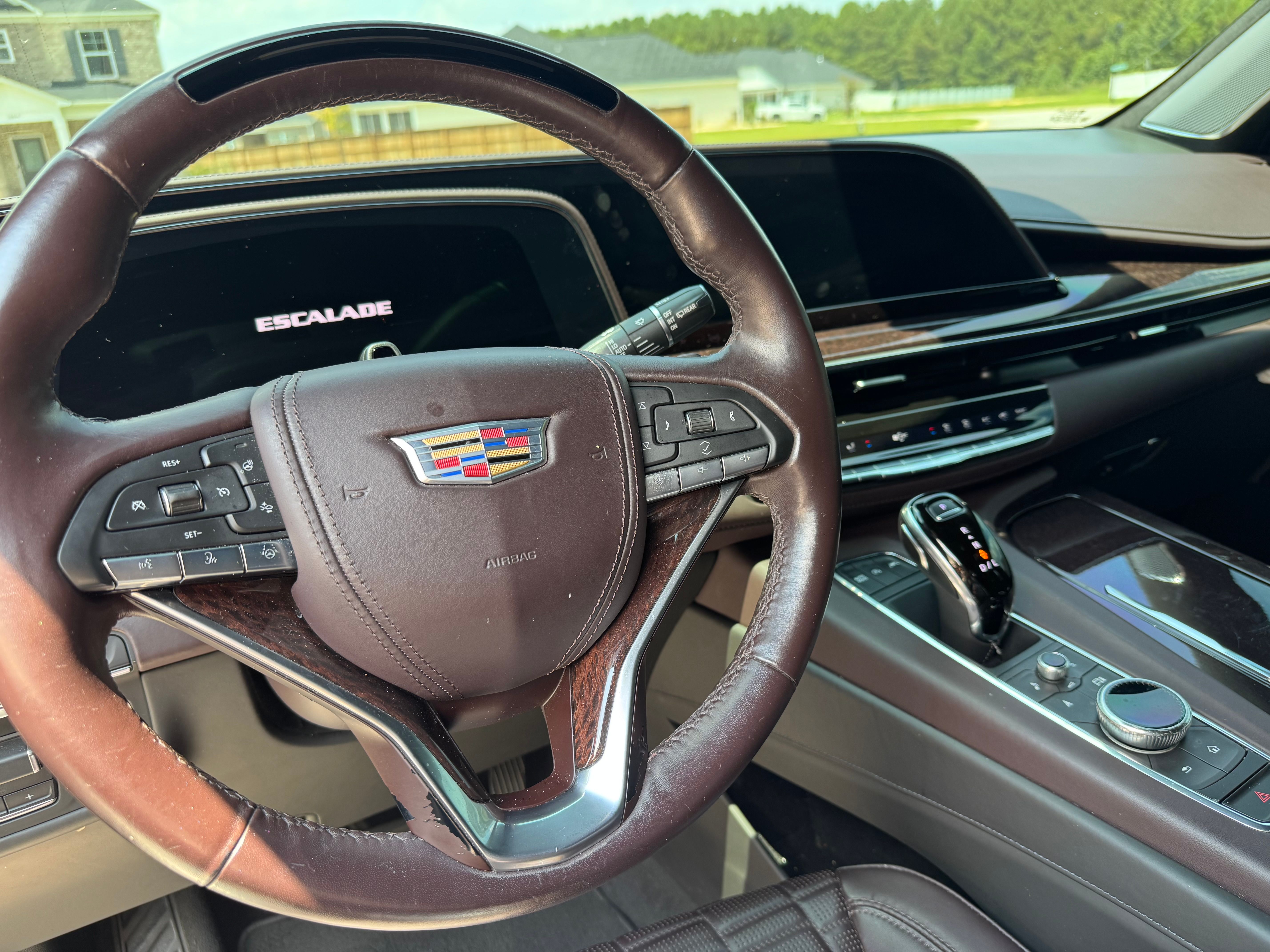 Used 2021 Cadillac Escalade ESV Sport Platinum RWD image 9