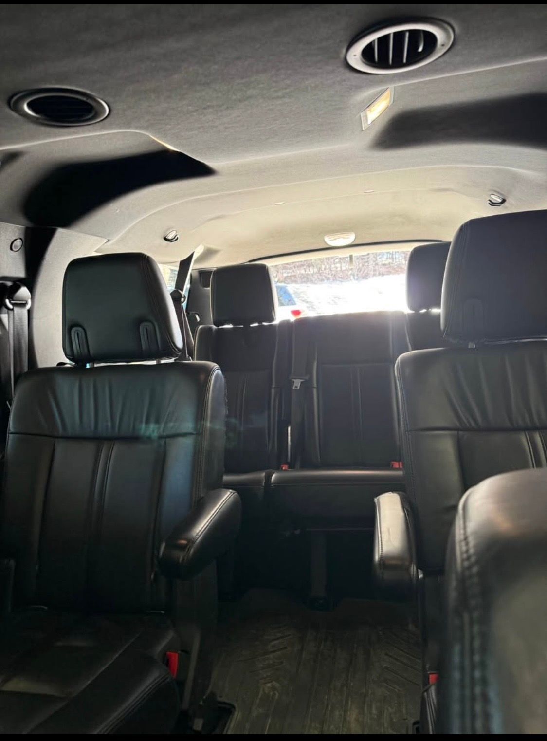 Used 2015 Lincoln Navigator L 4WD image 9