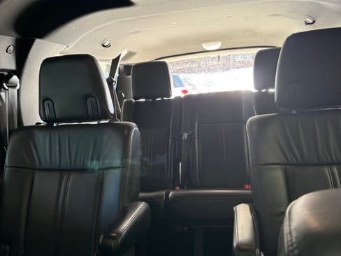 Used 2015 Lincoln Navigator L 4WD image 9