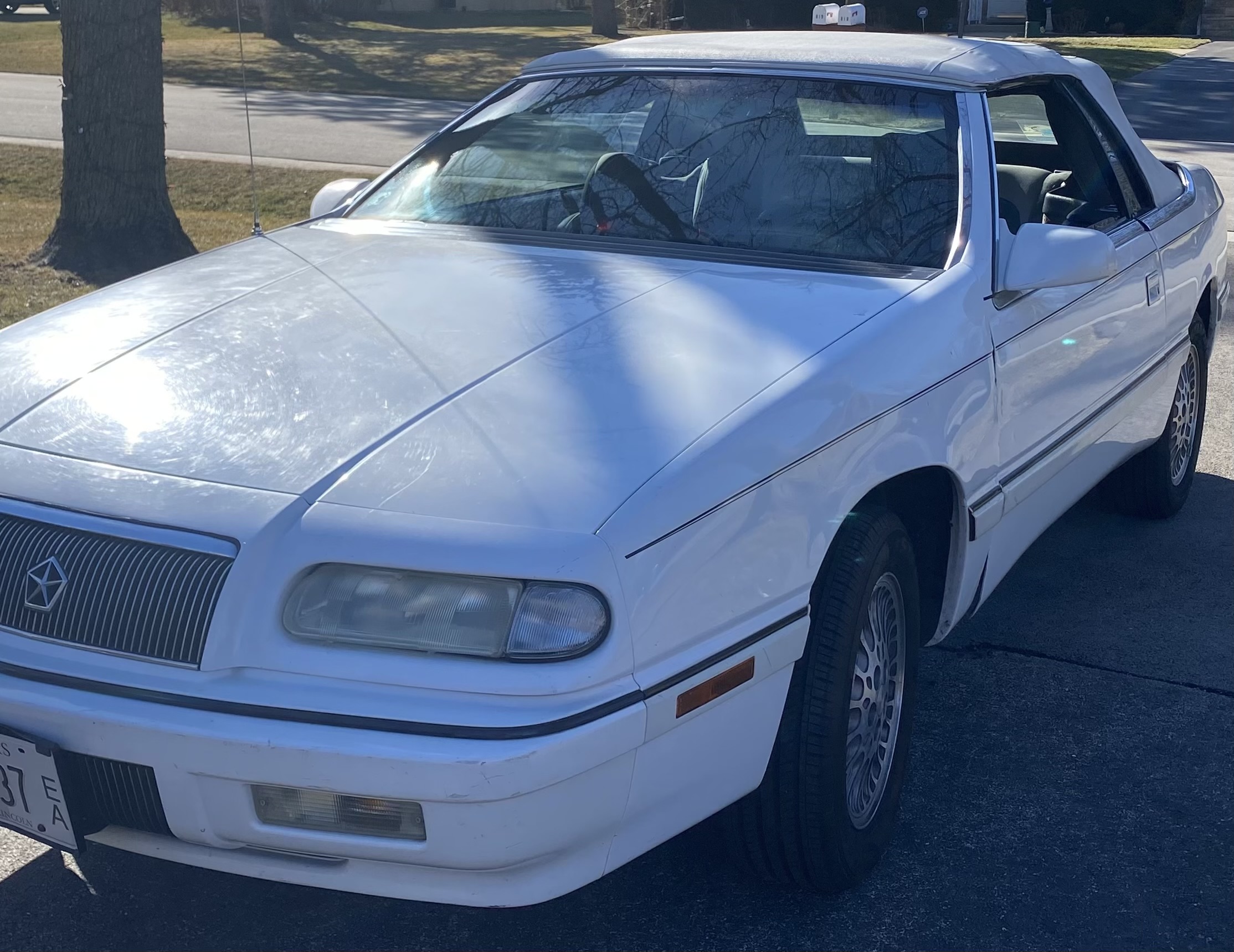 Used 1994 Chrysler LeBaron GTC FWD image 8