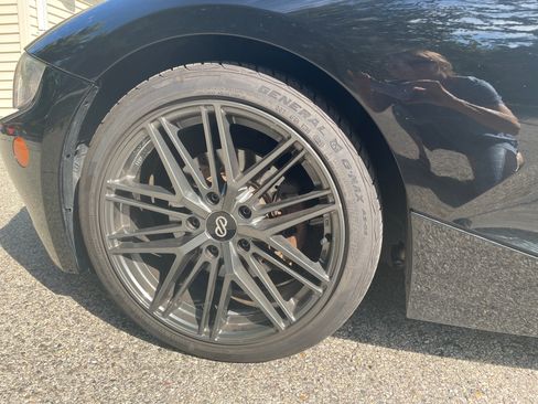 Used 2005 BMW Z4 3.0i RWD image 5
