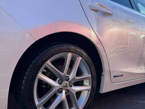 Used 2015 Lexus CT 200h image 25