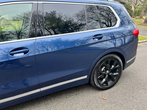 Used 2021 BMW X7 xDrive40i image 6