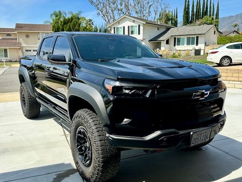 Used 2024 Chevrolet Colorado ZR2 w/ ZR2 Bison Edition image 6