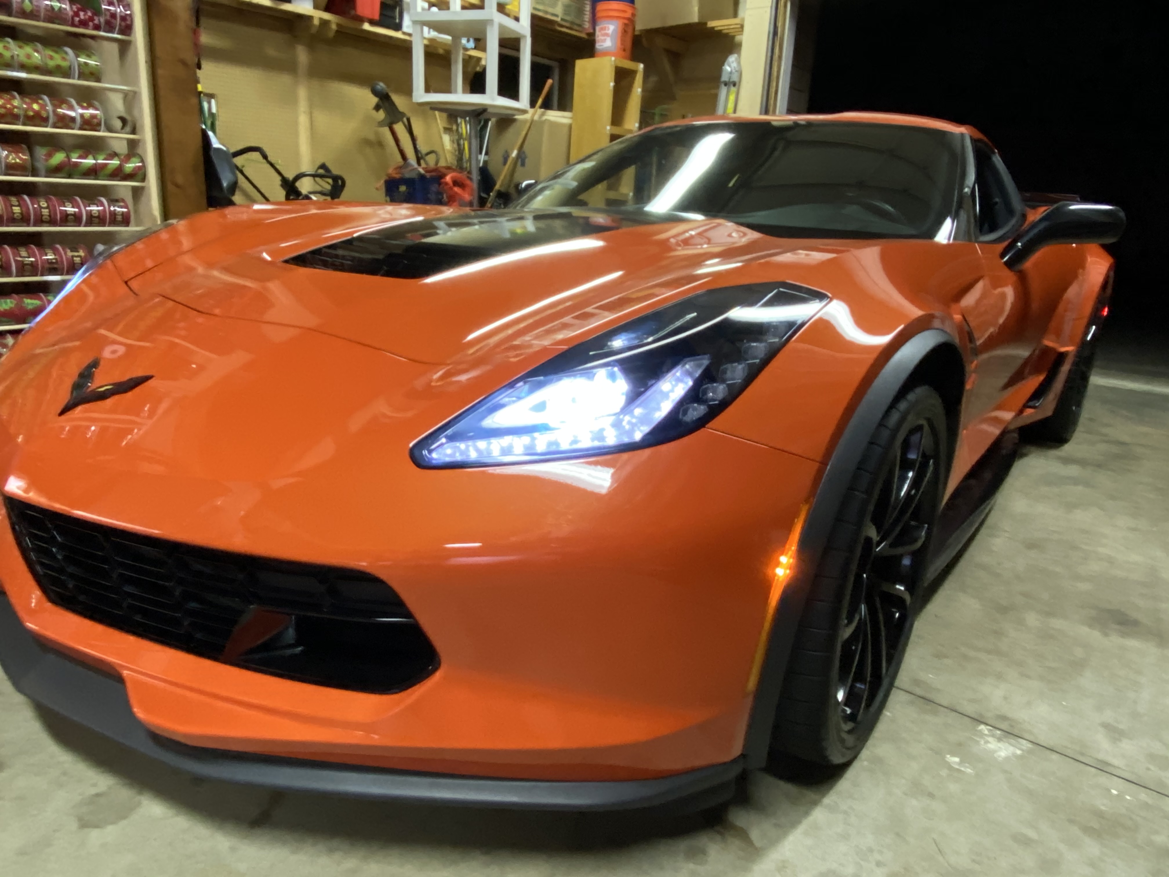 Used 2019 Chevrolet Corvette Grand Sport w/ Carbon Flash Badge Package RWD image 12