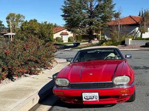 Used 1995 Jaguar XJS 4.0 Convertible image 2