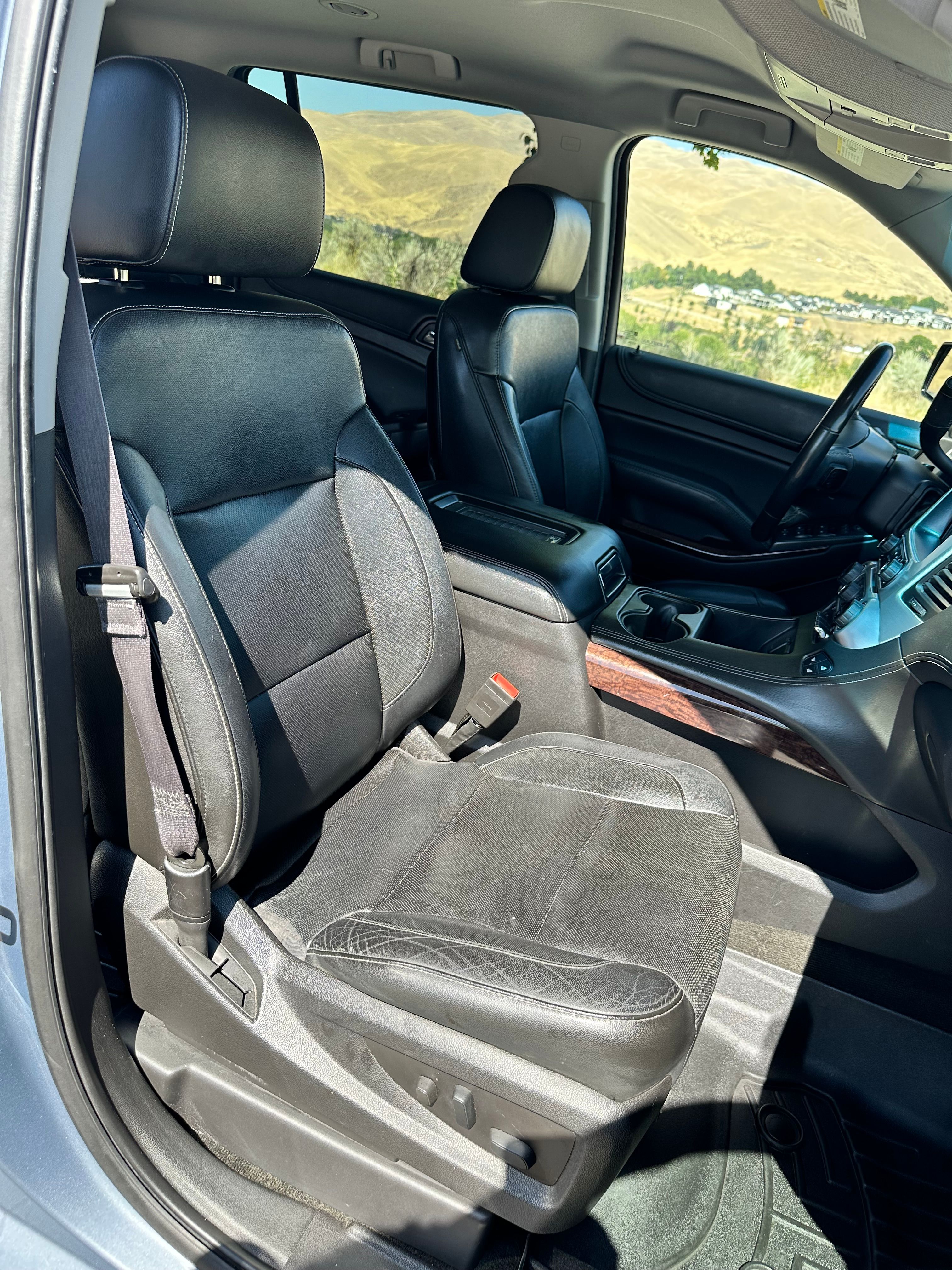 Used 2016 GMC Yukon XL SLT AWD/4WD image 13