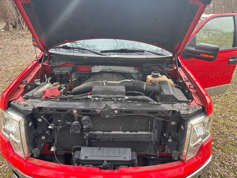 Used 2012 Ford F150 XLT w/ XLT Chrome Pkg image 12