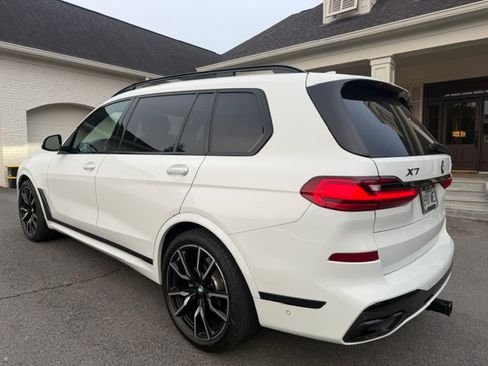 Used 2020 BMW X7 xDrive40i w/ M Sport Package AWD/4WD image 6