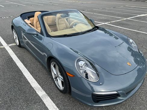 Used 2017 Porsche 911 Carrera image 6