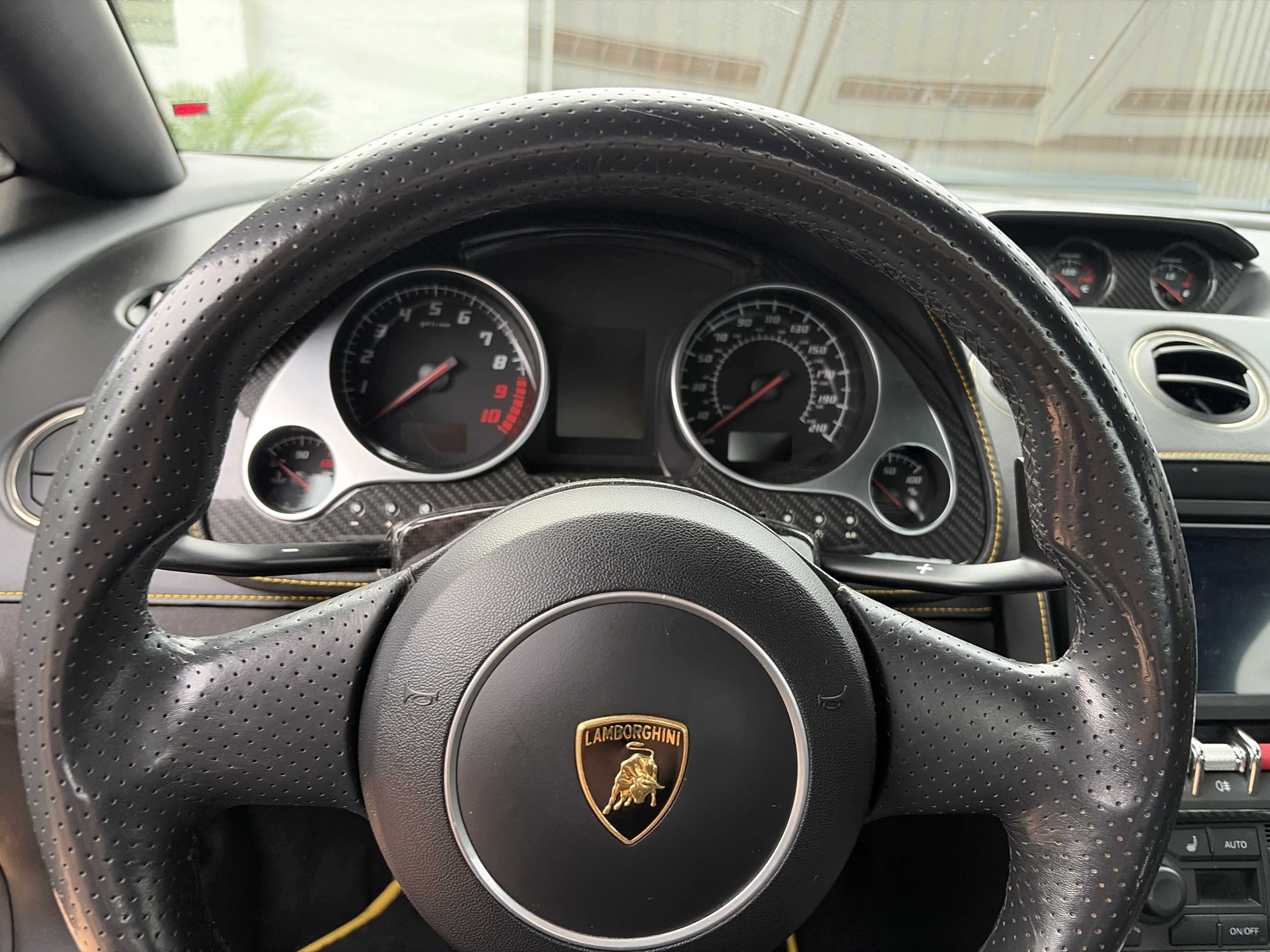 Used 2010 Lamborghini Gallardo LP 560-4 AWD/4WD image 11
