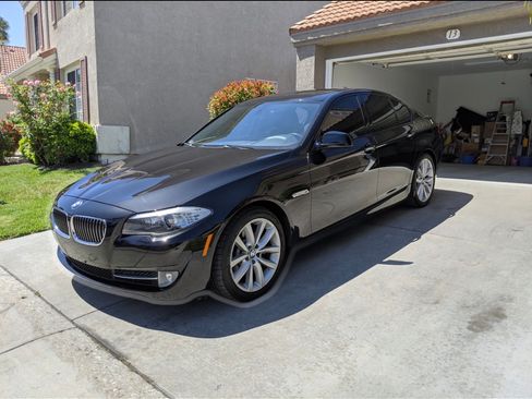 Used 2011 BMW 535i Sedan RWD image 1
