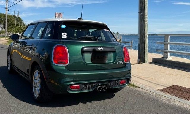 Used 2015 MINI Cooper S FWD image 4