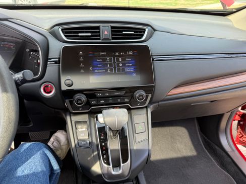 Used 2018 Honda CR-V EX image 16