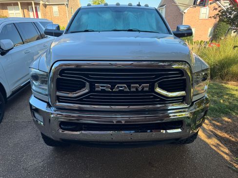 Used 2017 RAM 2500 Limited AWD/4WD image 1