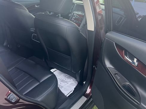 Used 2016 INFINITI QX50 Sport Utility 4D w/ Premium Package image 2