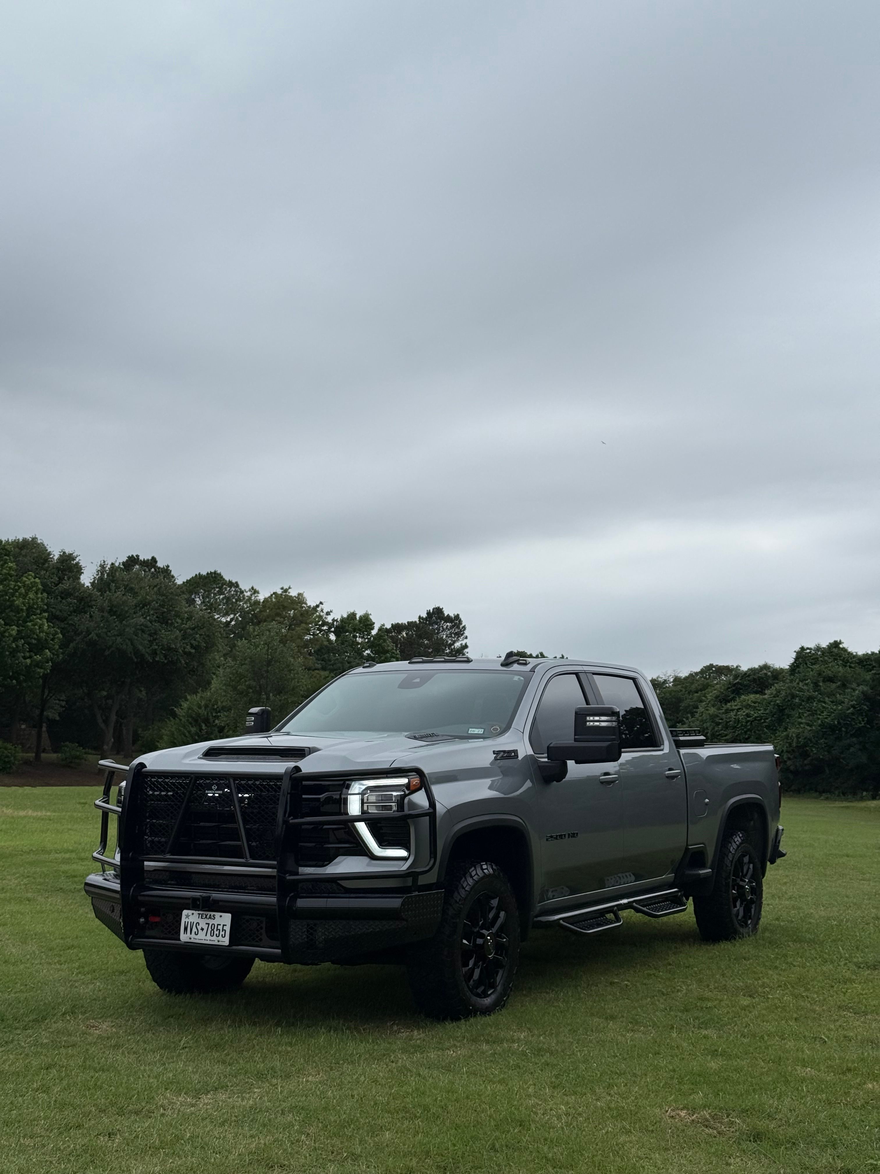 Used 2025 Chevrolet Silverado 2500 LT w/ Trail Boss Package AWD/4WD image 4