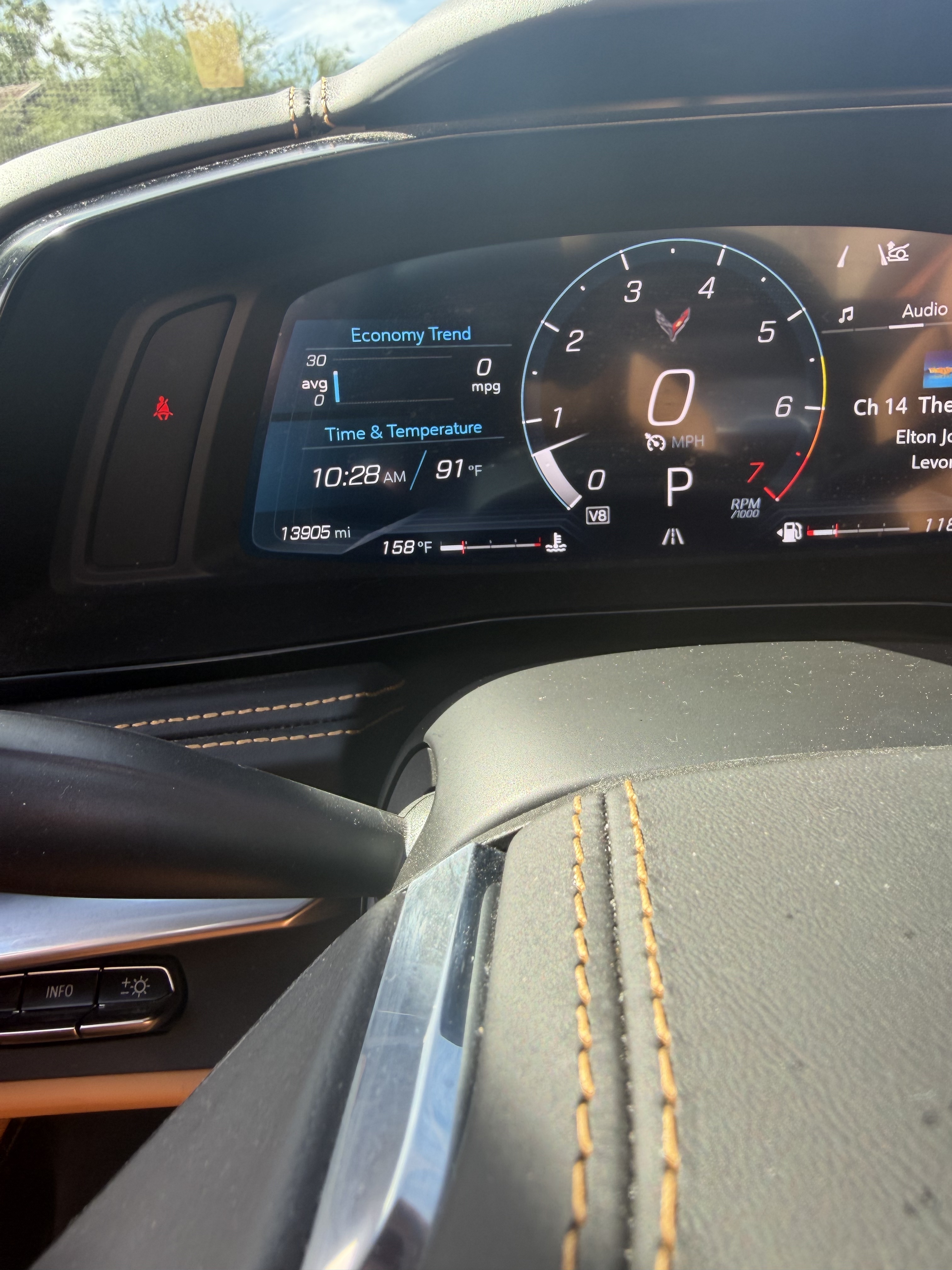Used 2024 Chevrolet Corvette Stingray Premium Conv RWD image 13
