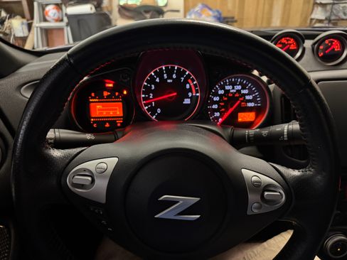 Used 2016 Nissan 370Z Coupe image 12