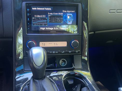 Used 2013 Chevrolet Corvette Grand Sport RWD image 9