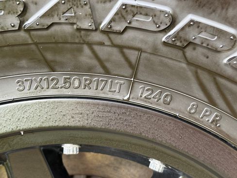 Used 2022 Jeep Gladiator Rubicon w/ LED Lighting Group image 19