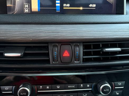 Used 2015 BMW X5 xDrive35i image 2