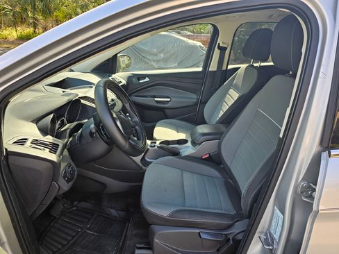 Used 2013 Ford Escape SE image 8